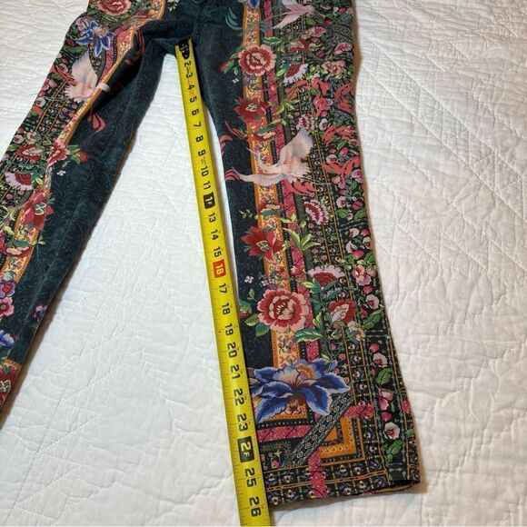 Johnny Was Aria Skies Multicolor Skinny Jeans Size 6 - Picture 5 of 13